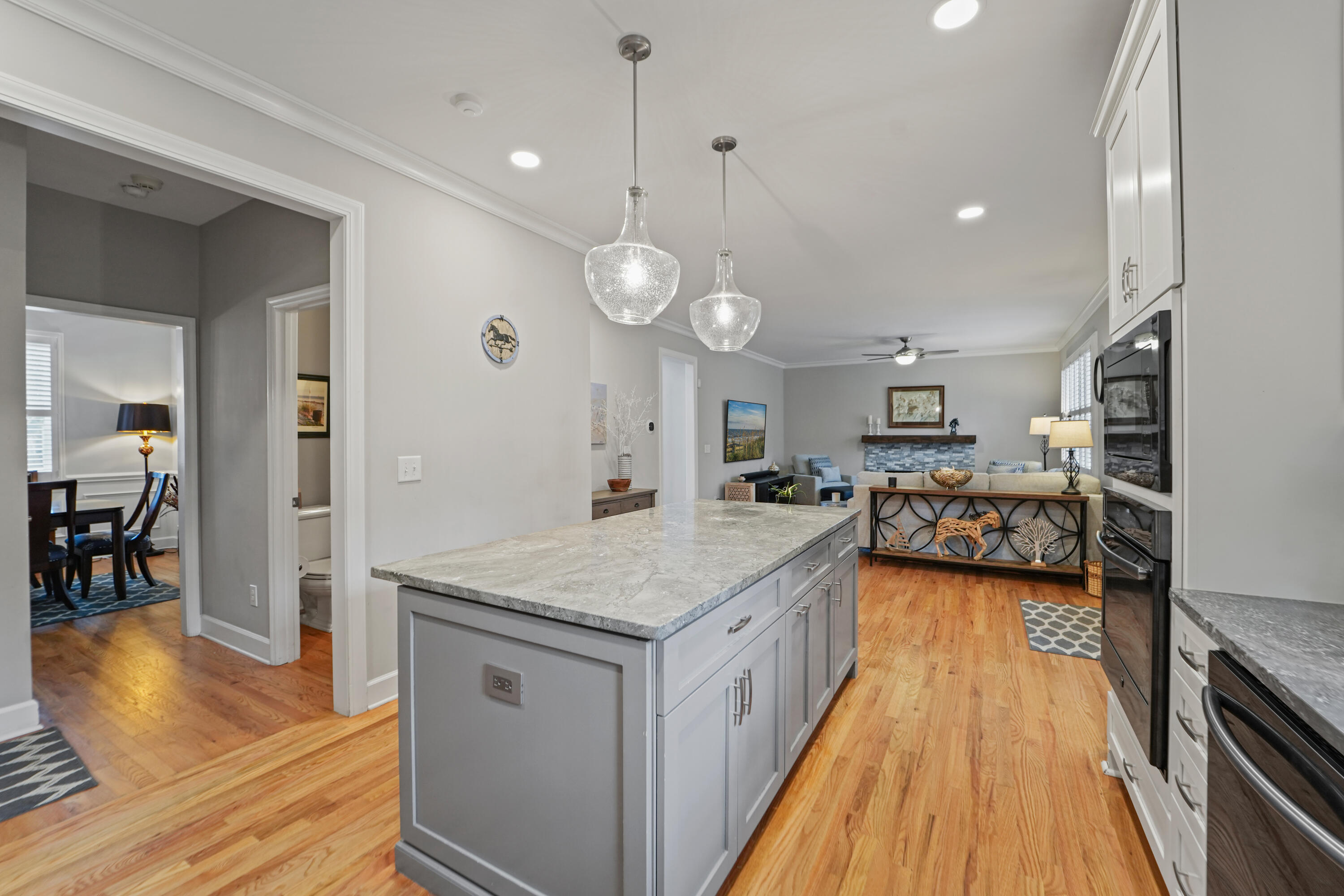 2816 Waterpointe Circle Mount Pleasant, SC 29466 - Photo 16 of 52 kitchen