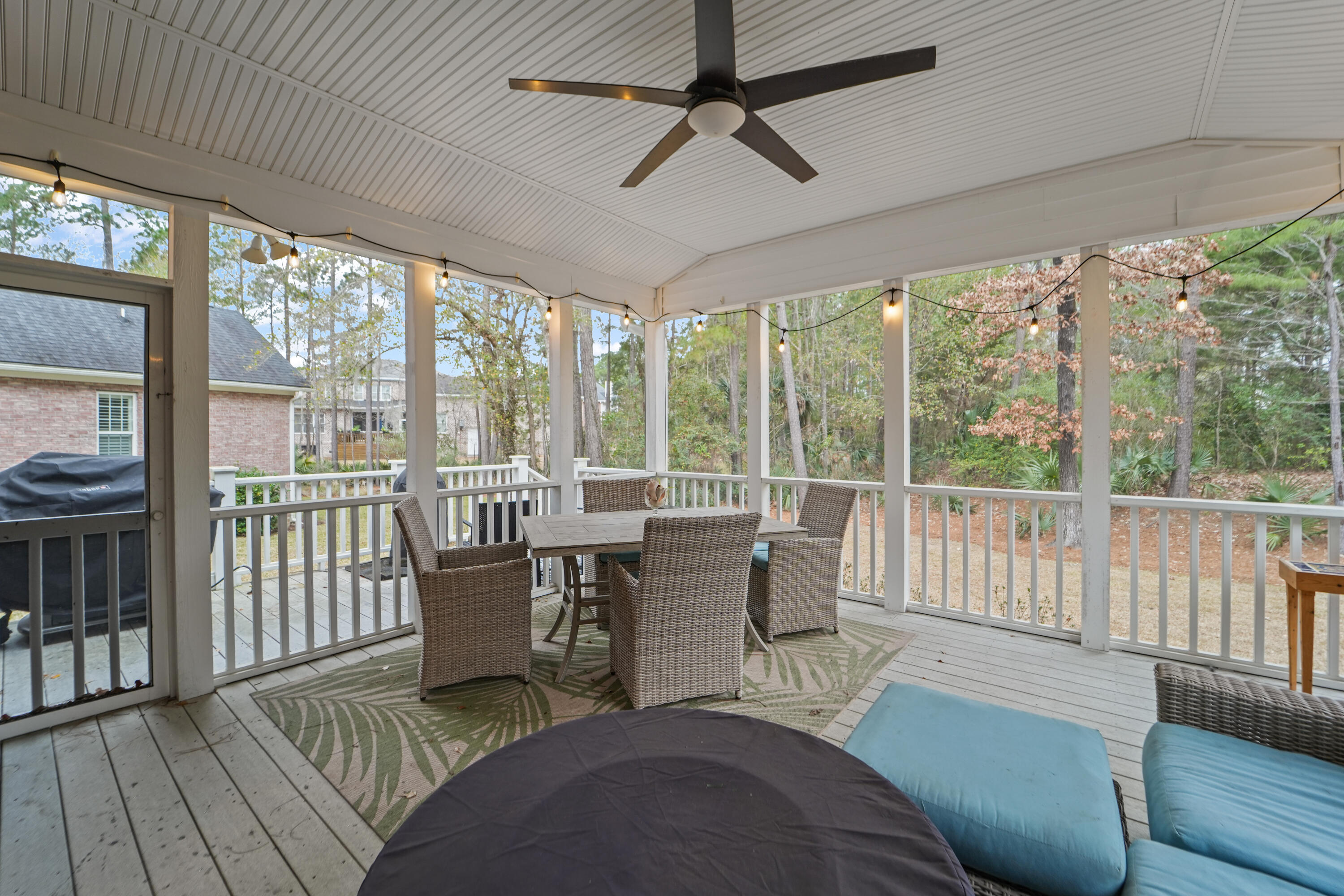 2816 Waterpointe Circle Mount Pleasant, SC 29466 - Photo 37 of 52 screened-in porch