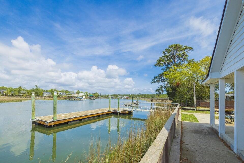 2816 Waterpointe Circle Mount Pleasant, SC 29466 - Photo 43 of 52 Community Deepwater dock