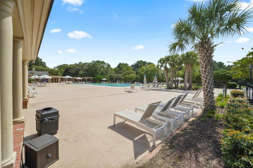 2816 Waterpointe Circle Mount Pleasant, SC 29466 - Photo 46 of 52 community pool