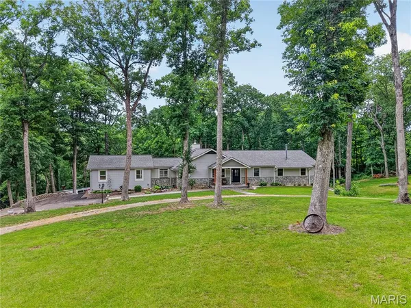 $550,000 | 3215 Wild Horse Drive, Foristell, MO 63348