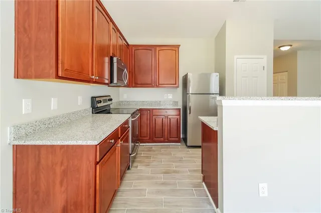 $1,920 | 417 Tighfield Drive, Mebane, NC 27302