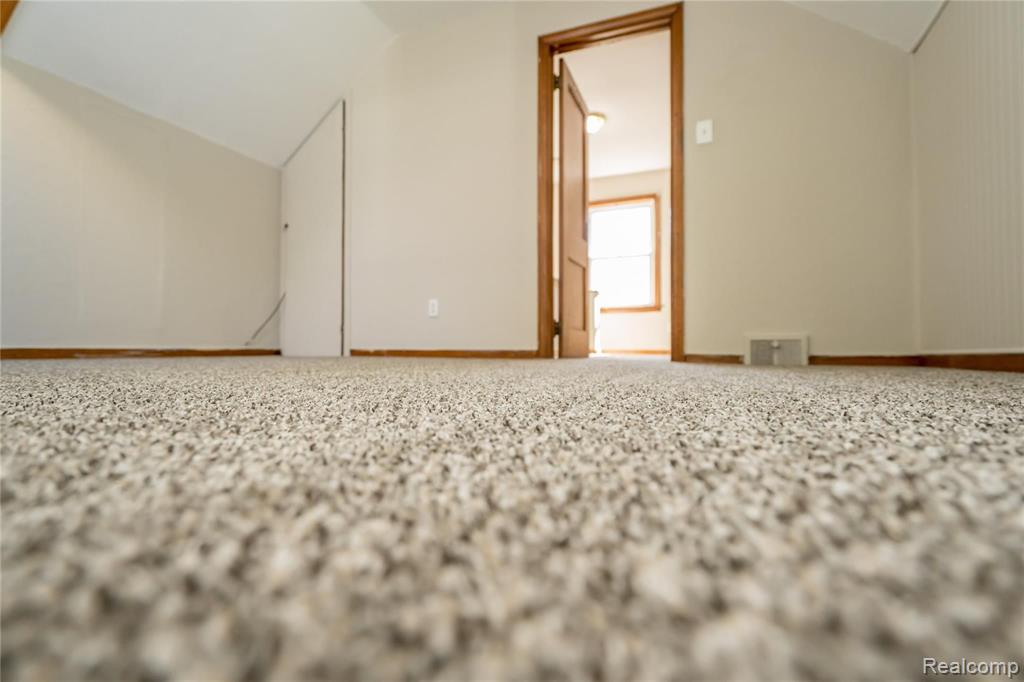 24844 Landau Center Line, MI 48015 - Photo 42 of 58