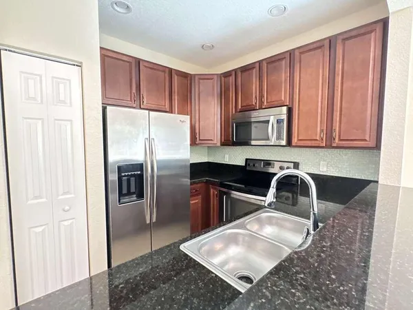 $2,900 | 169 Monterey Bay Drive, Boynton Beach, FL 33426