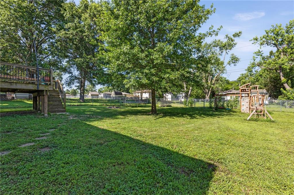 605 North Franklin Street Spring Hill, KS 66083 - Photo 30 of 33
