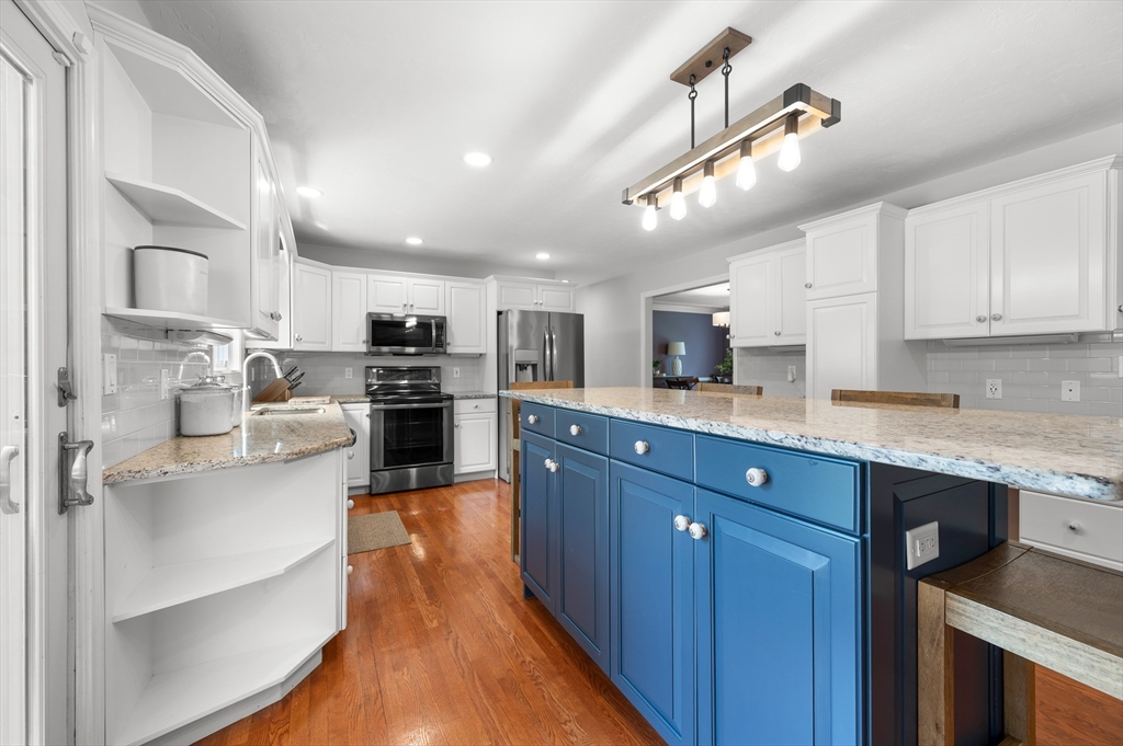 3 Post Road Foxboro, MA 02035 - Photo 13 of 40 Gallery Image 13