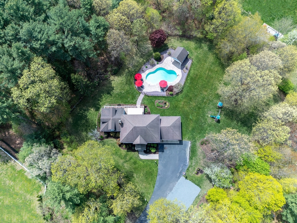 3 Post Road Foxboro, MA 02035 - Photo 2 of 40 Gallery Image 2