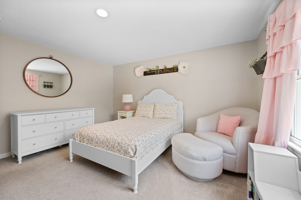 3 Post Road Foxboro, MA 02035 - Photo 30 of 40 Gallery Image 30