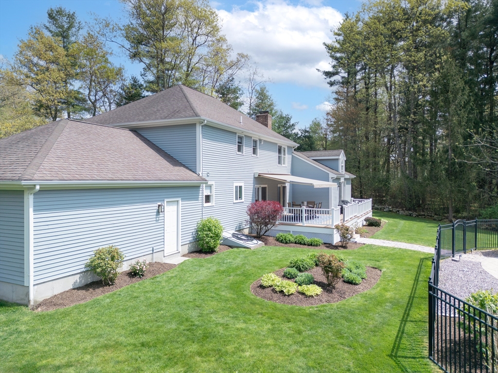 3 Post Road Foxboro, MA 02035 - Photo 5 of 40 Gallery Image 5