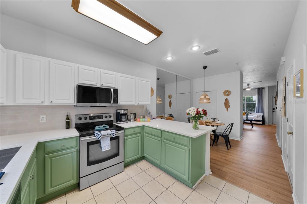6519 West Newberry Road, Unit A6 Gainesville, FL 32605 - Photo 11 of 40