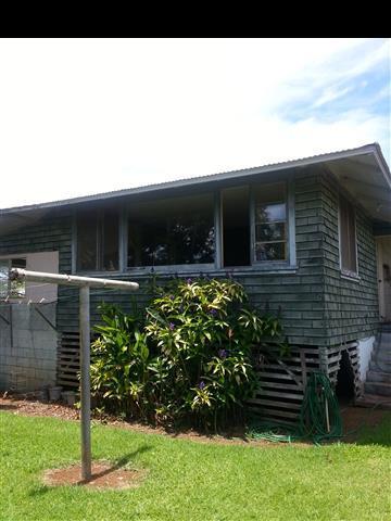 33 Kaluhea Place Haiku, HI 96708 - Photo 5 of 24 a view of a house with a yard