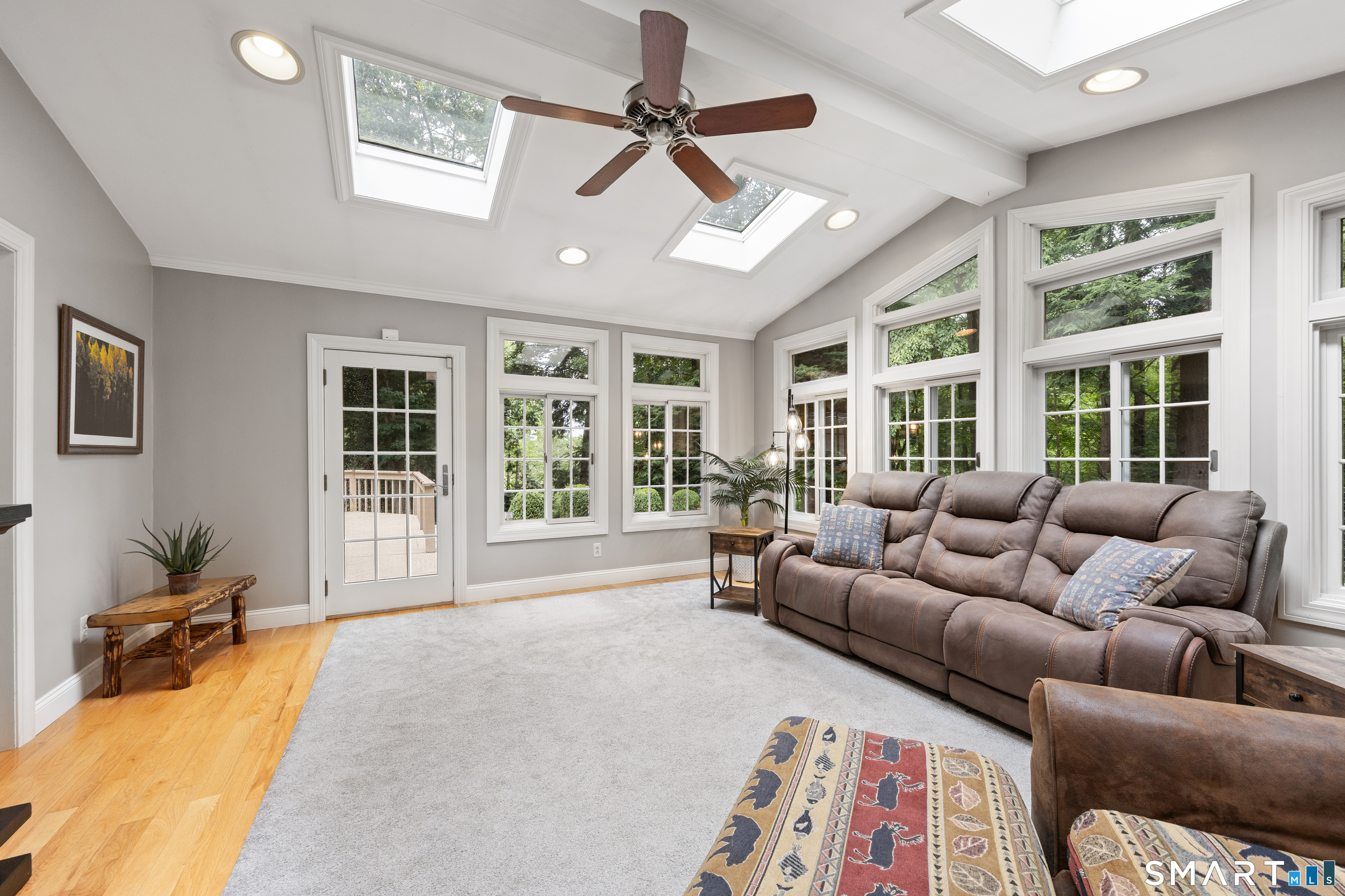 599 Spring Street Manchester, CT 06040 - Photo 5 of 40 Gallery Image 5
