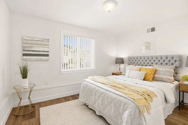 $1,188,000 | 318 St Francis Boulevard, Daly City, CA 94015