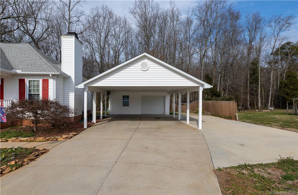1428 Dove Landing Road York, SC 29745 - Photo 15 of 46 Gallery Image 15