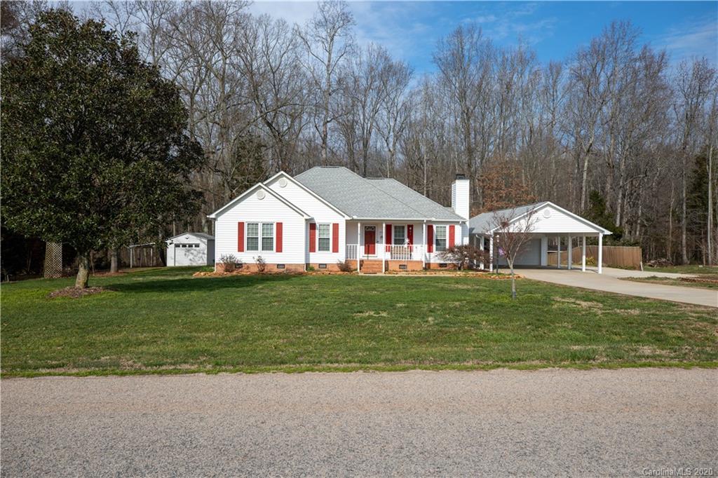 1428 Dove Landing Road York, SC 29745 - Photo 4 of 46 Gallery Image 4