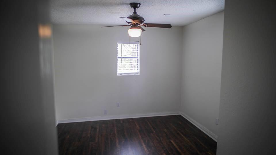 1166 Ridgeway Drive Austin, TX 78702 - Photo 13 of 19