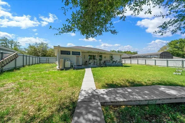 $270,000 | 13789 Southwest 102nd Place, Dunnellon, FL 34432