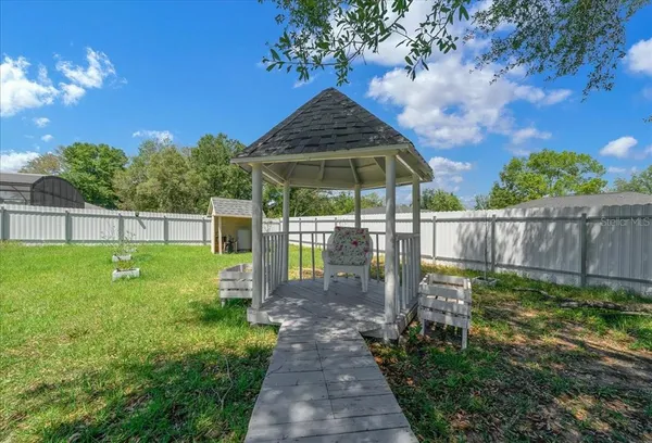 $270,000 | 13789 Southwest 102nd Place, Dunnellon, FL 34432