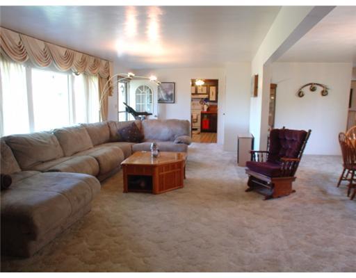 416 Stone Church Road Grindstone, PA 15442 - Photo 3 of 16 Living Room.