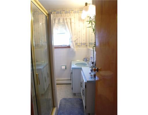 416 Stone Church Road Grindstone, PA 15442 - Photo 7 of 16 Full Bath.