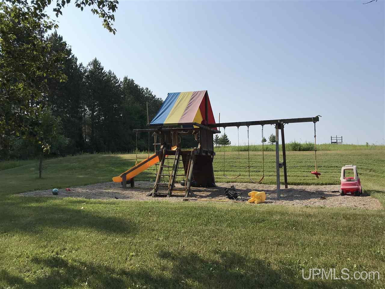 2159 17th Road Bark River, MI 49807 - Photo 8 of 32
