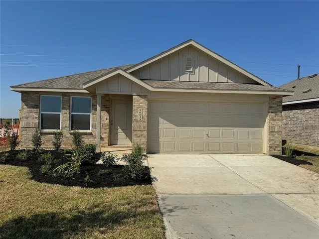 $211,240 | 1306 Sea Oats Drive, Crosby, TX 77532