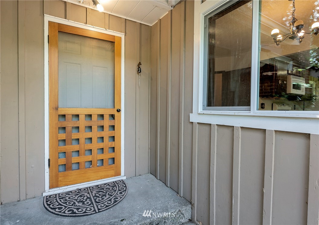 429 Cove Road Bellingham, WA 98229 - Photo 3 of 23