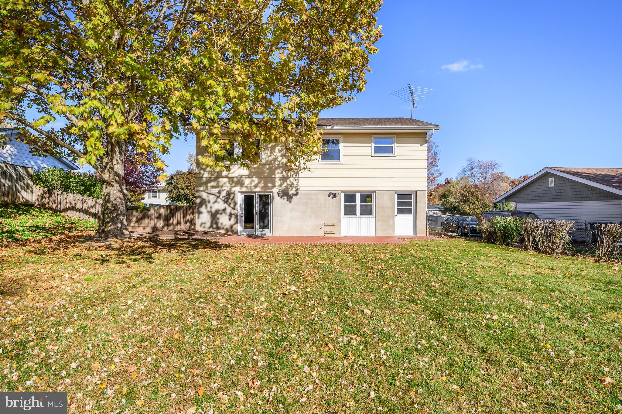 1031 South Hoga Road Sterling, VA 20164 - Photo 26 of 28 Gallery Image 26