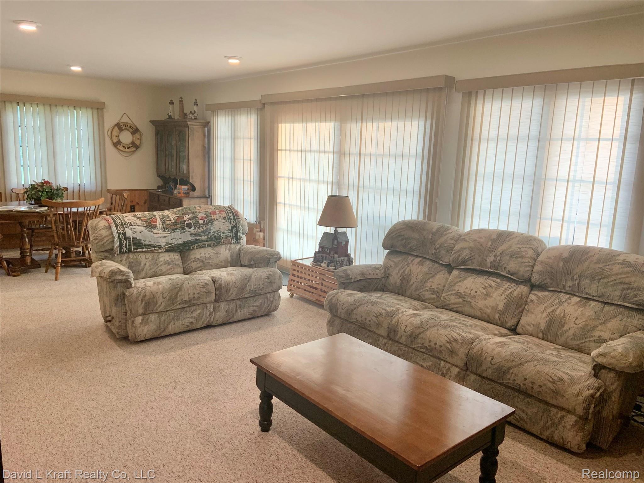 8554 Chapin Road Pigeon, MI 48755 - Photo 10 of 22 8554ChapinLR3.jpeg