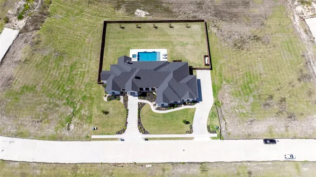 $1,599,000 | 134 Sunflower Street, Lorena, TX 76655