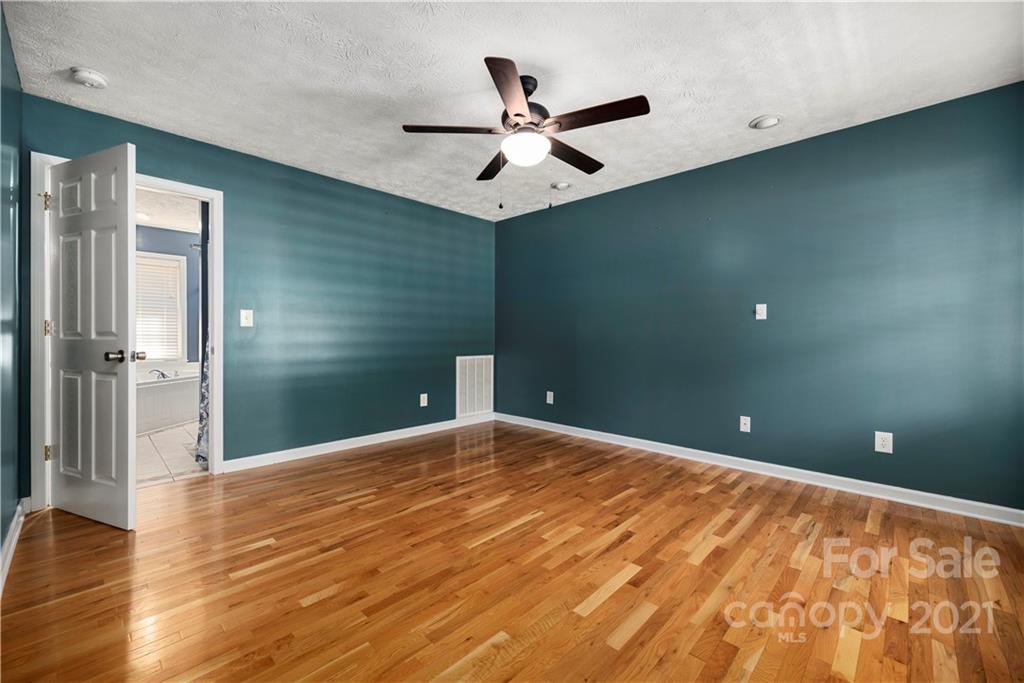 1855 Simpson Mill Road Mount Airy, NC 27030 - Photo 8 of 38 Gallery Image 8