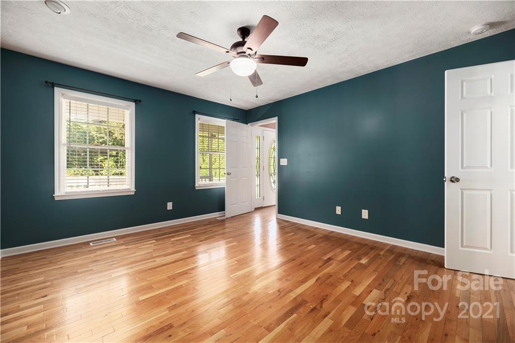 1855 Simpson Mill Road Mount Airy, NC 27030 - Photo 9 of 38 Gallery Image 9