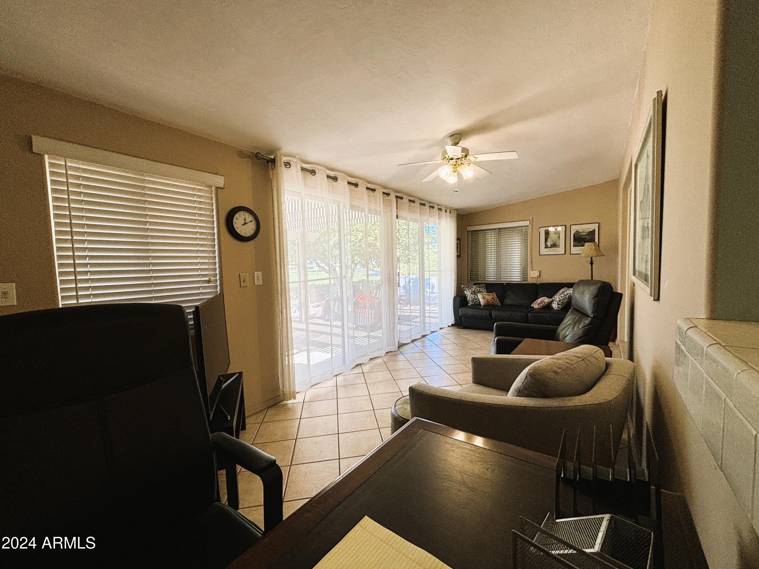 1034 South Racine Mesa, AZ 85206 - Photo 17 of 35 16