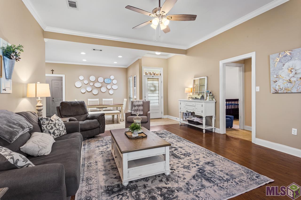 7921 Gothic Drive Baton Rouge, LA 70817 - Photo 2 of 14 Den