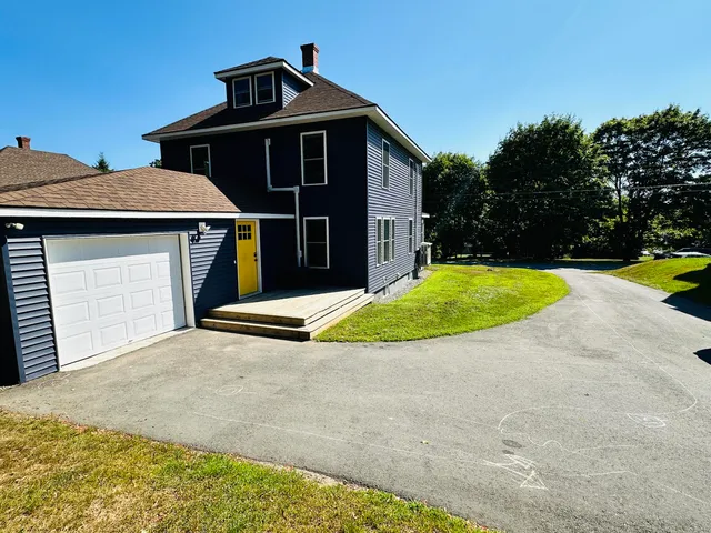 $339,500 | 25 Hillside Avenue, Old Town, ME 04468