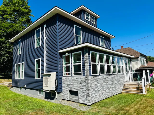 $339,500 | 25 Hillside Avenue, Old Town, ME 04468