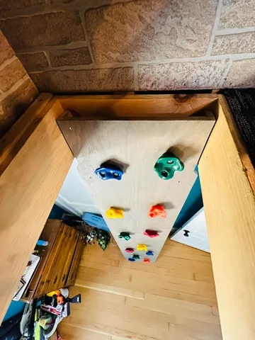 $339,500 | 25 Hillside Avenue, Old Town, ME 04468