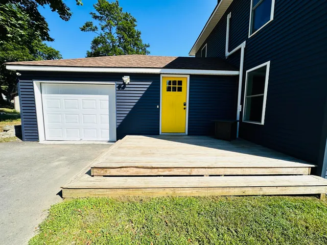 $339,500 | 25 Hillside Avenue, Old Town, ME 04468