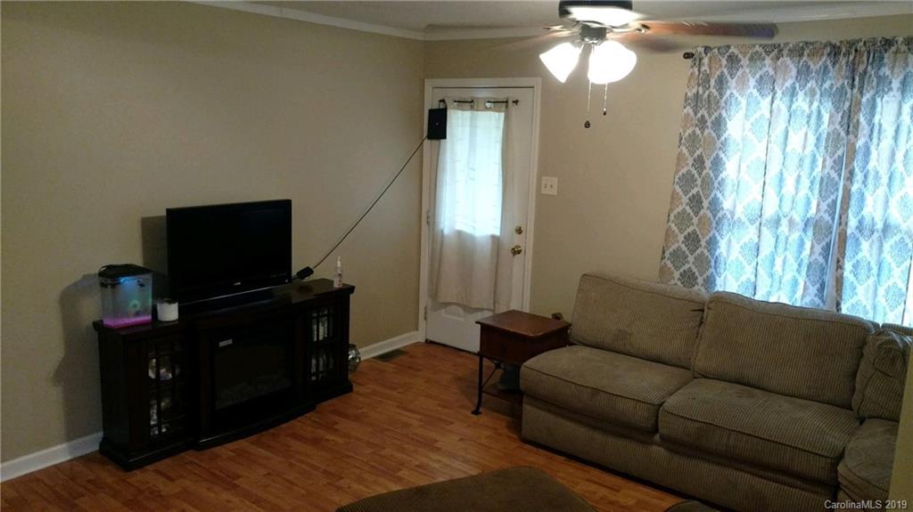 1240 Houston Mill Road Conover, NC 28613 - Photo 6 of 16 Gallery Image 6