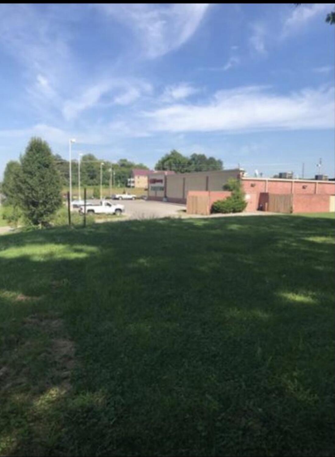 650 Winchester Road Mount Sterling, KY 40353 - Photo 6 of 12 IMG_9967