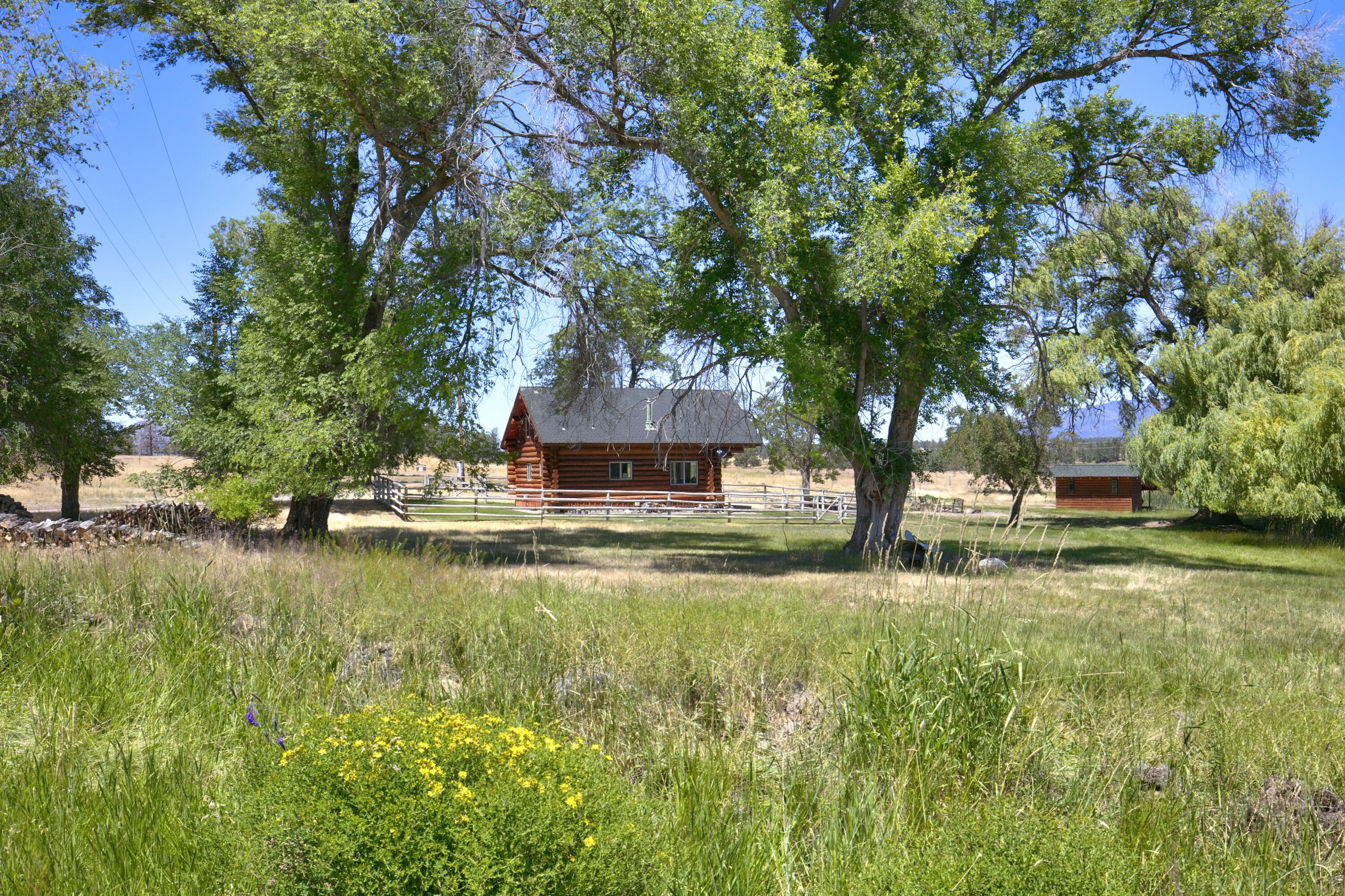 11677 Southwest Houston Lake Road Powell Butte, OR 97753 - Photo 32 of 34 11677 SW Houston Lake Rd._030