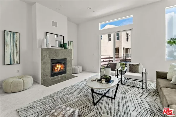 $9,000 | 13027 Bluff Creek Drive, Unit 30, Playa Vista, CA 90094