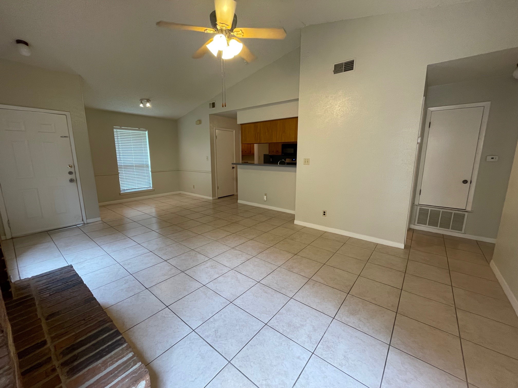 1411 Waterloo Trail, Unit B Austin, TX 78704 - Photo 3 of 15 a view of livingroom with furniture