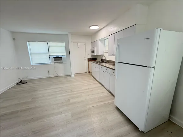 $1,600 | 2571 Northwest 13th Court, Unit C, Fort Lauderdale, FL 33311