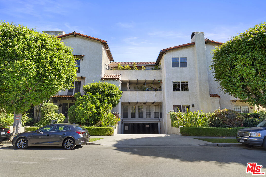 1110 South Shenandoah St Unit 10  