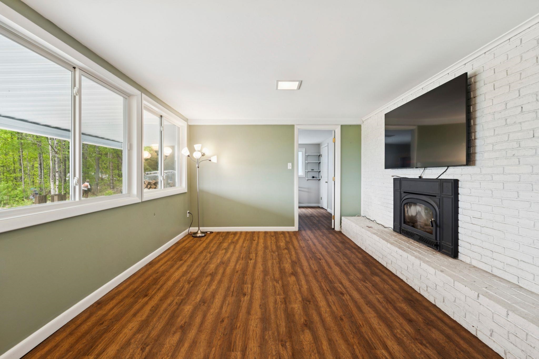 9 Tillinghast Road New London, NH 03257 - Photo 24 of 39 Gallery Image 24