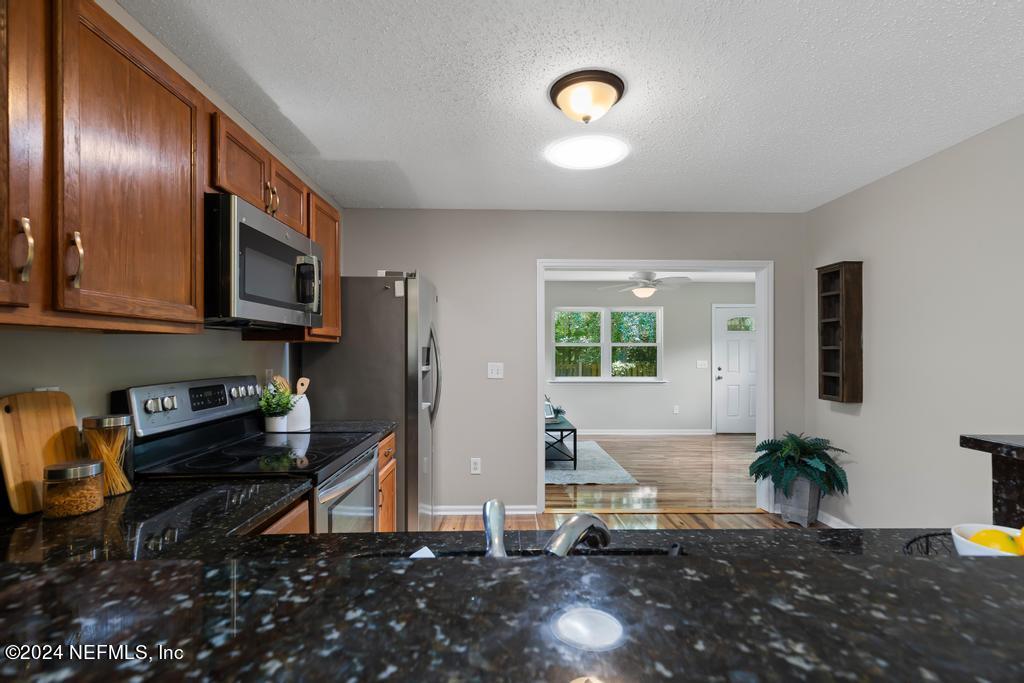 816 Wynfield Circle St. Augustine, FL 32092 - Photo 6 of 37 816 Wynnfield-19