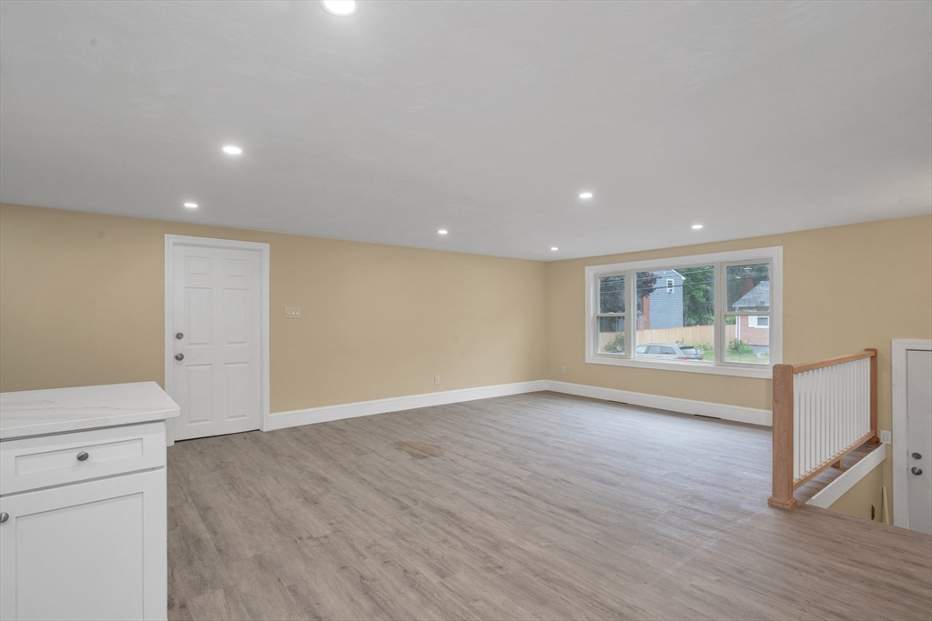 36 Poplar Road Brockton, MA 02301 - Photo 7 of 30