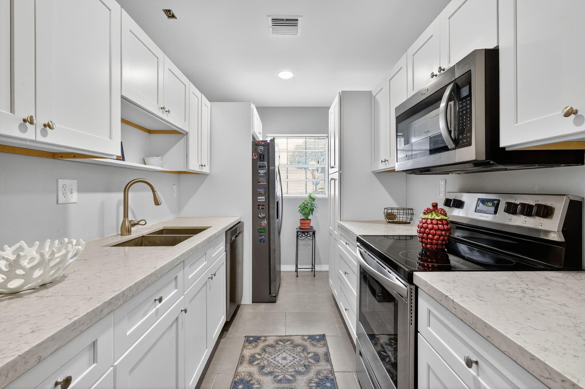 13930 Nesting Way, Unit C Delray Beach, FL 33484 - Photo 14 of 41 Photo 14