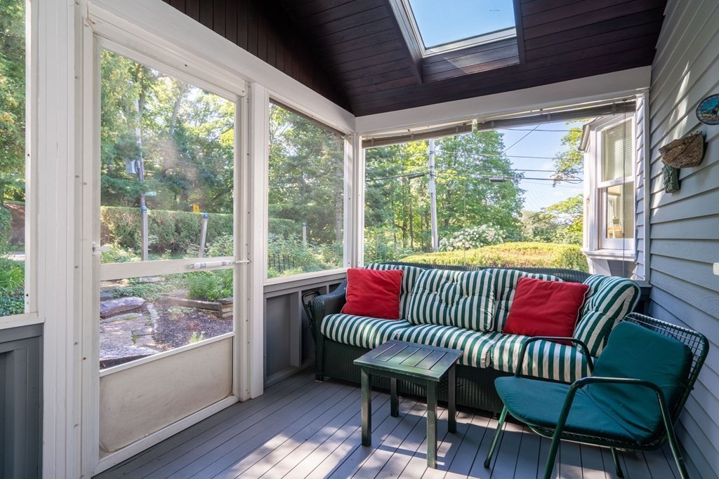 40 Oak Street Lexington, MA 02421 - Photo 30 of 37 Gallery Image 30